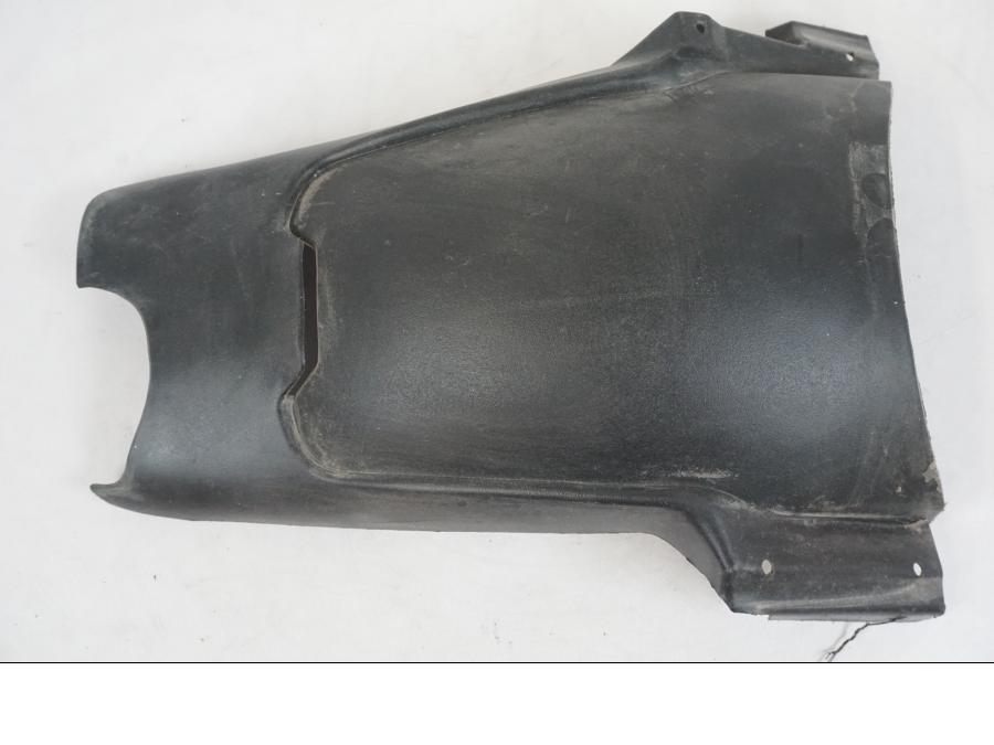 Höger sida på Stänkskärm från en BMW R 1250 GS -2021 motorcykel.