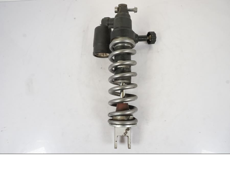 Baksidan på Stötdämpare från en Honda CRF 1000 Africa Twin -2016 motorcykel.