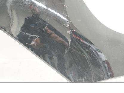 Höger sida på Sidkåpa från en Honda CBR 500 R -2013 motorcykel.