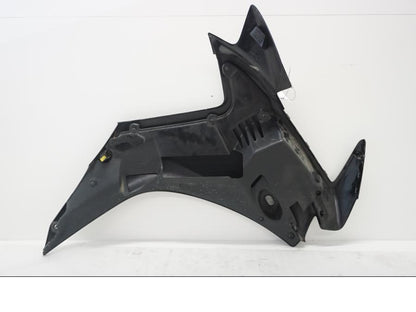 Baksidan på Sidkåpa från en Honda CBR 500 R -2013 motorcykel.