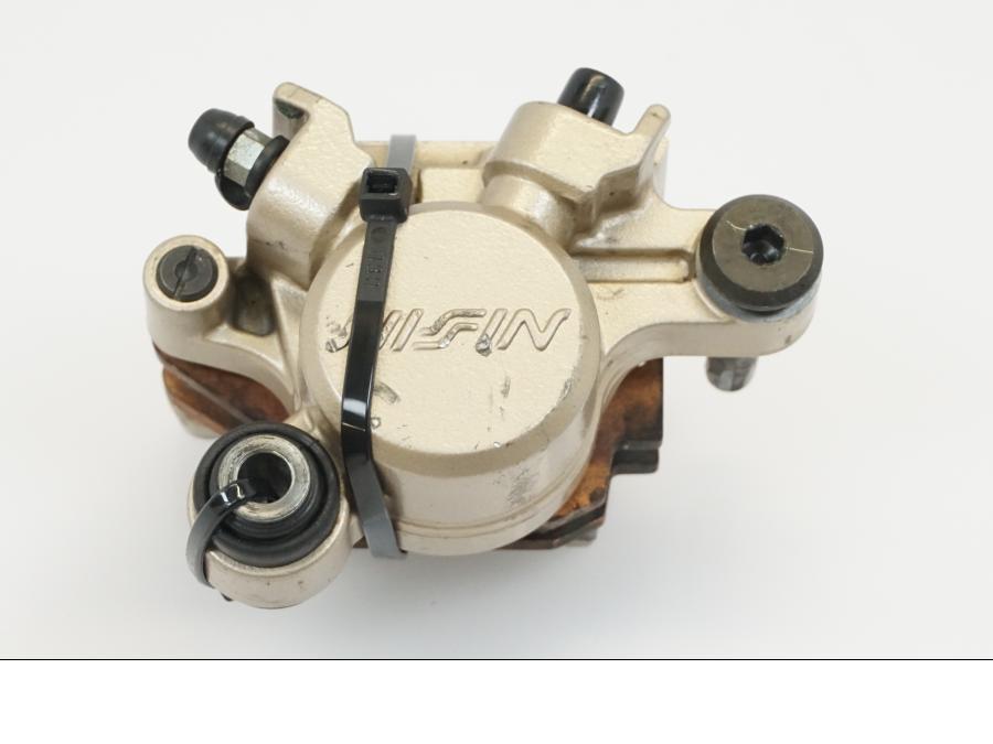 Extrabild1 på Bromsok från en Honda XRV 750 -2003 motorcykel.