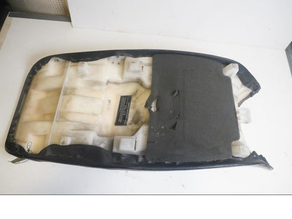 Höger sida på Sadel från en Kawasaki ZZR 600 -1991 motorcykel.