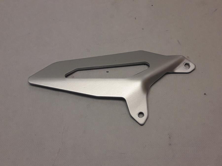 Framsidan på Fotpinnehälskydd från en Ducati 1299 Panigale -2016 motorcykel.