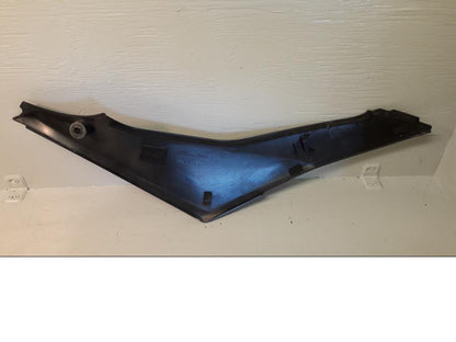 Baksidan på Sidopanel från en Suzuki GSX-R 1000 -2008 motorcykel.