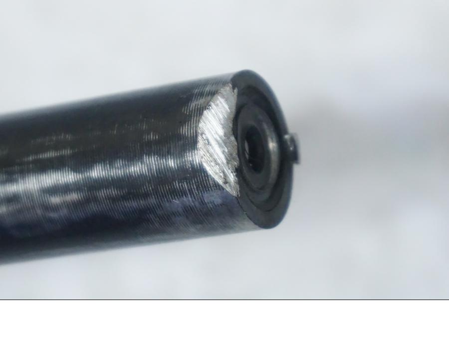 Höger sida på Styre från en Suzuki GSX-R 1000 -2009 motorcykel.