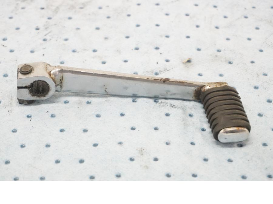 Framsidan på Växelpedal från en Suzuki GSX 550 -1985 motorcykel.