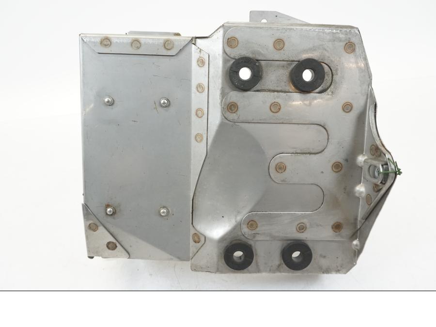 Vänster sida på ABS Låda från en BMW K 1200 LT -2004 motorcykel.