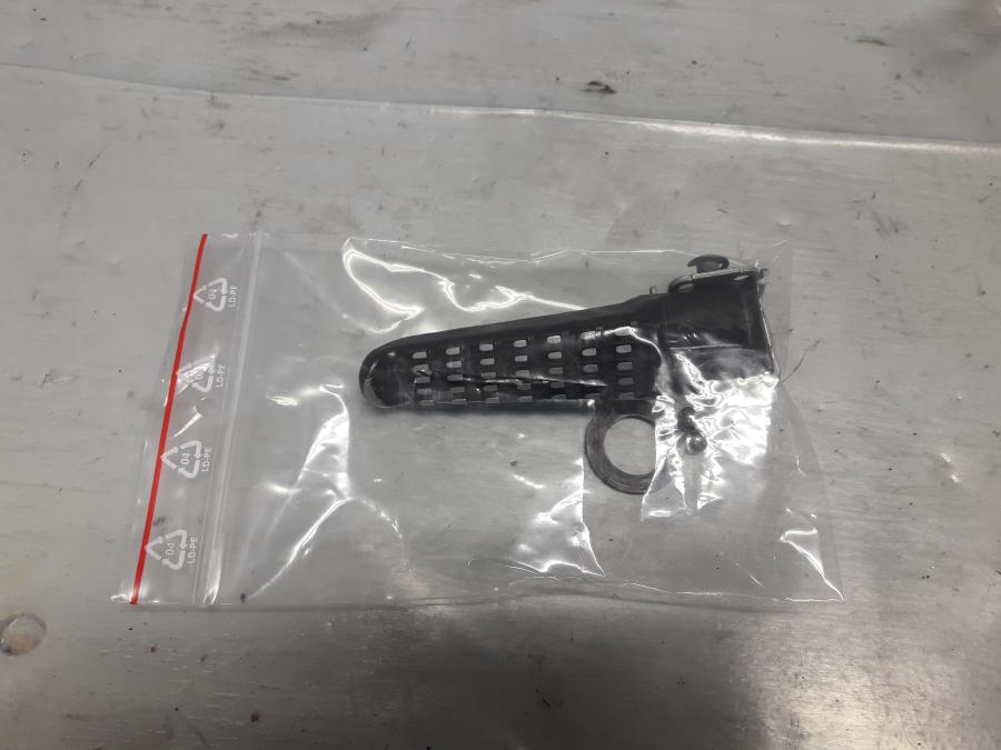 Framsidan på Fotpinne från en Kawasaki Z 1000 -2013 motorcykel.