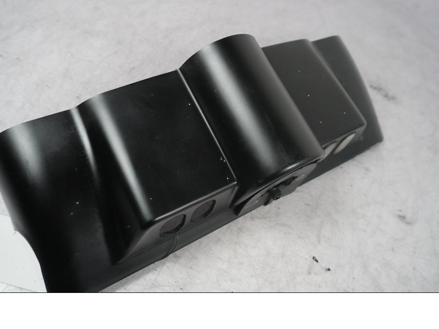 Höger sida på Tändningslåskåpa från en H-D Touring Street Glide FLHX -2009 motorcykel.