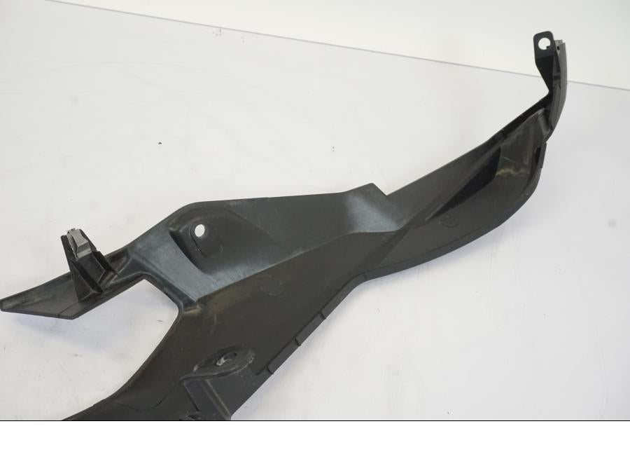 Vänster sida på Sidopanel från en BMW S 1000 XR -2019 motorcykel.