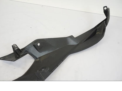 Vänster sida på Sidopanel från en BMW S 1000 XR -2019 motorcykel.