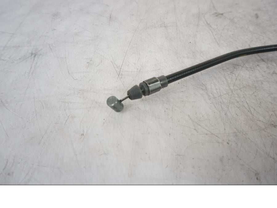 Vänster sida på Sadellåsmekanism från en KTM 690 Duke -2014 motorcykel.