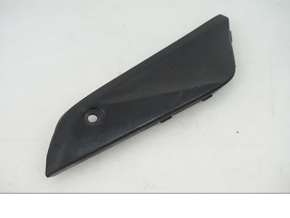 Framsidan på Bensintankskåpa från en Honda CBR 1000 -2005 motorcykel.