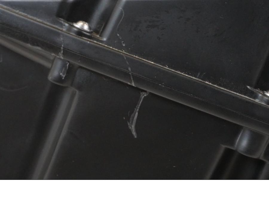 Baksidan på Luftburk från en Triumph Speed Triple -2021 motorcykel.