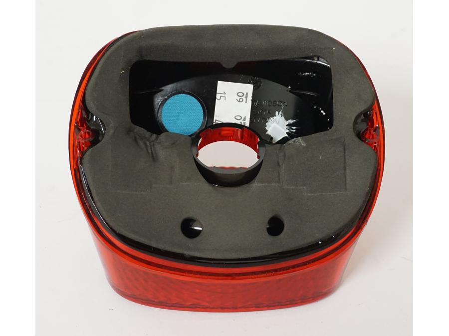 Vänster sida på Baklampa från en H-D Sportster 883 XL -2007 motorcykel.