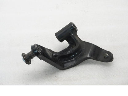 Baksidan på Växelpedalfäste från en Yamaha XVZ 13TD -1999 motorcykel.