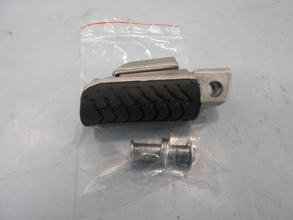 Baksidan på Fotpinne från en Kawasaki Z 900 -2018 motorcykel.