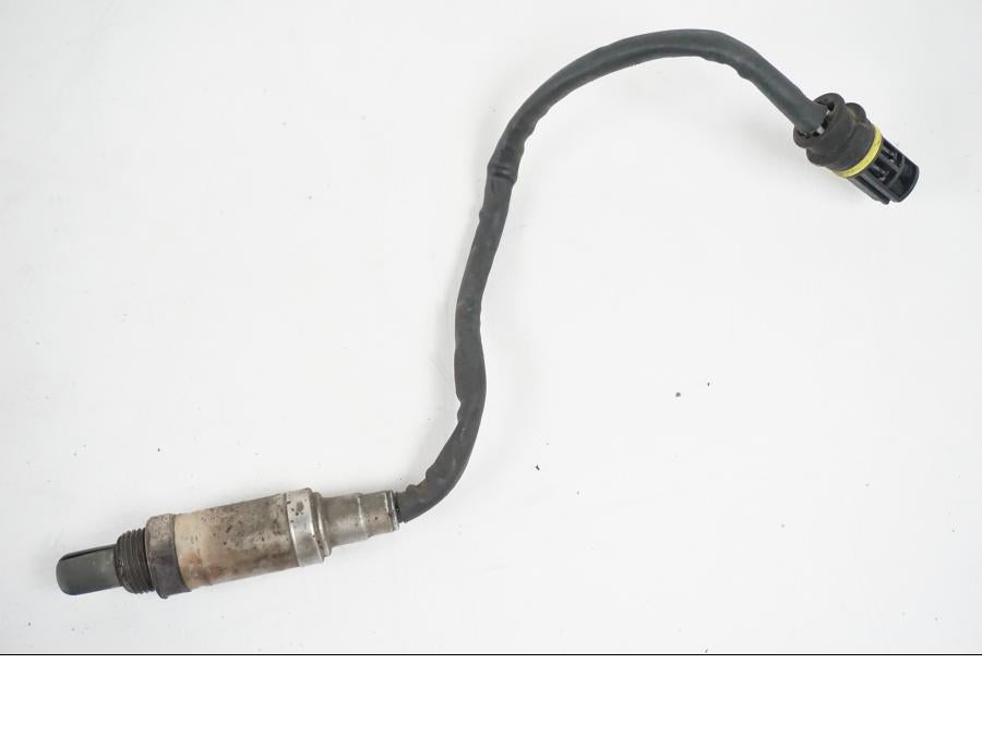 Framsidan på Lambdasond från en BMW F 650 CS -2002 motorcykel.