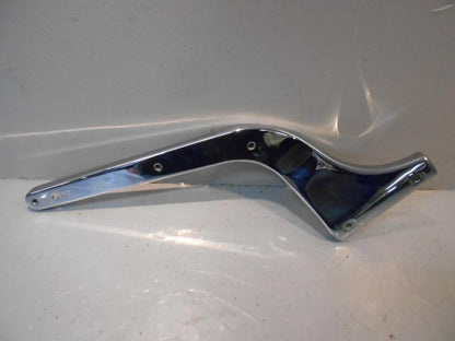 Framsidan på Bakskärmstag från en Kawasaki VN 800 -1997 motorcykel.