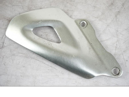 Framsidan på Hälskydd från en Triumph Tiger -2009 motorcykel.