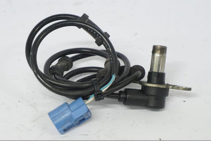 Framsidan på ABS givare från en Honda CB 500 X -2015 motorcykel.