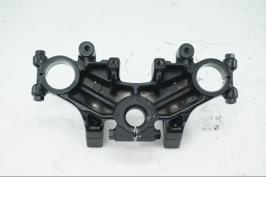 Baksidan på Gaffelkrona från en Kawasaki Z 750 80-tal -1984 motorcykel.