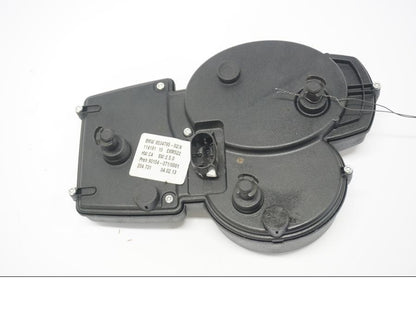 Baksidan på Instrumentpanel från en BMW F 700 GS -2013 motorcykel.