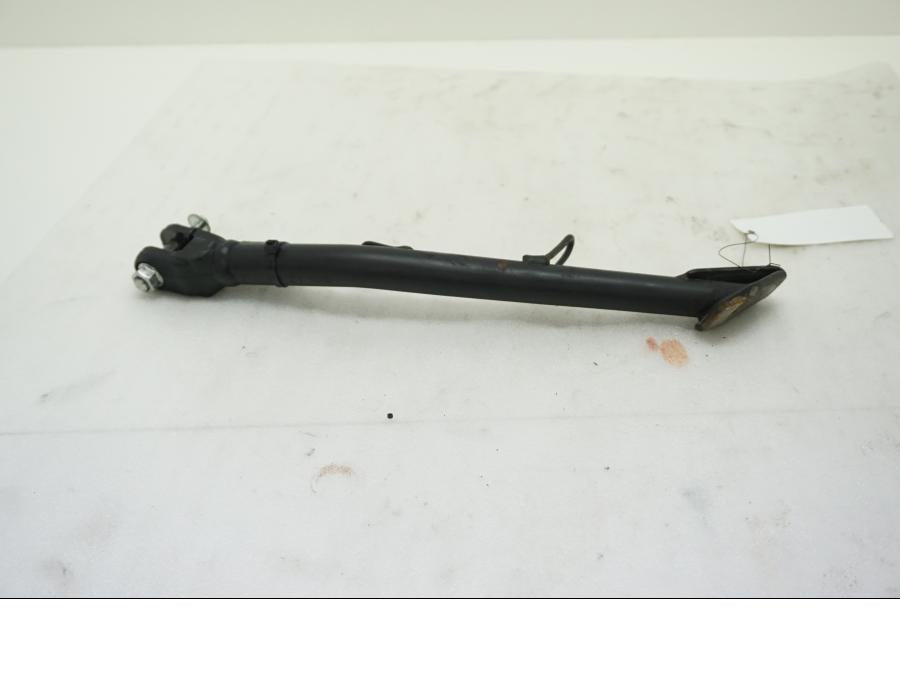 Baksidan på Sidostöd från en Ducati Multistrada 1158 V4 -2021 motorcykel.