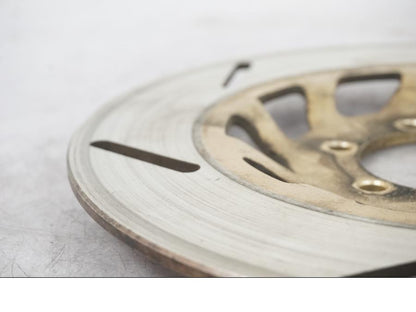 Baksidan på Bromsskiva från en Yamaha XV1000 -1983 motorcykel.