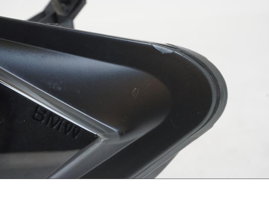 Höger sida på Strålkastare från en BMW R 1200 RS -2014 motorcykel.