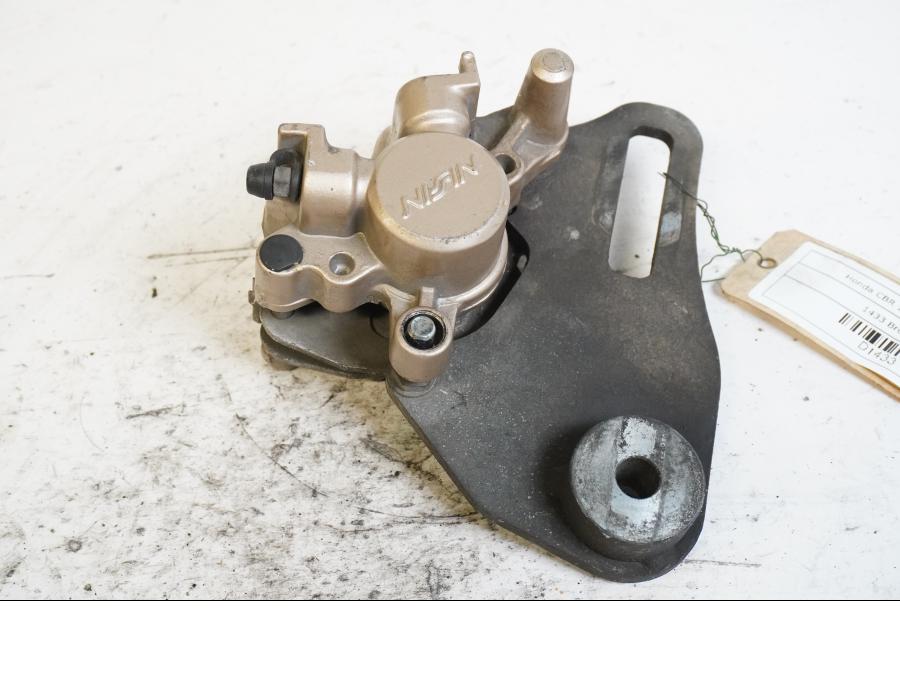 Vänster sida på Bromsok från en Honda CBR 125 R -2005 motorcykel.