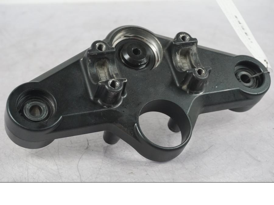 Framsidan på Gaffelkrona från en BMW R 1200 GS -2005 motorcykel.