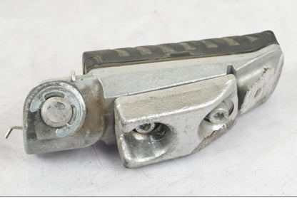 Höger sida på Fotpinne från en Kawasaki Z 900 -2019 motorcykel.