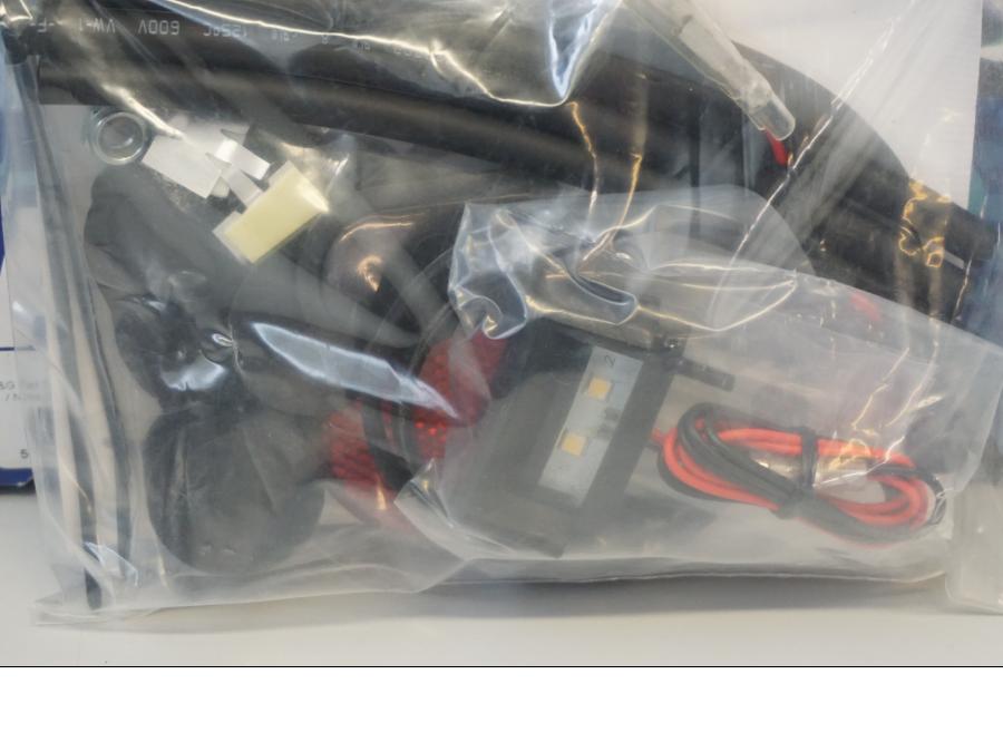 Baksidan på Skylthållare från en Kawasaki Ninja 300 -2015 motorcykel.