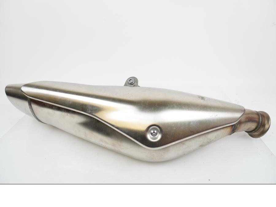 Framsidan på Ljuddämpare från en KTM 790 Duke -2018 motorcykel.