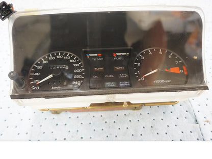 Framsidan på Instrumentpanel från en Honda GL 1200 -1987 motorcykel.