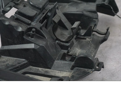 Höger sida på Sadelfäste från en BMW K 1600 GTL -2015 motorcykel.