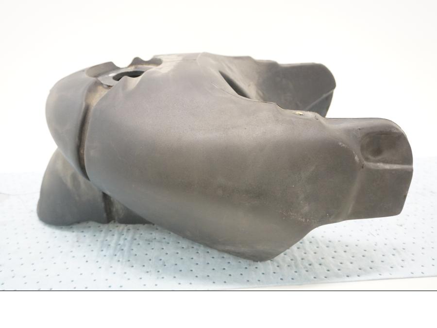 Framsidan på Bensintank från en BMW F 650 ST -1999 motorcykel.