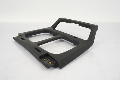 Framsidan på Pakethållare från en BMW R 1150 RS -2003 motorcykel.