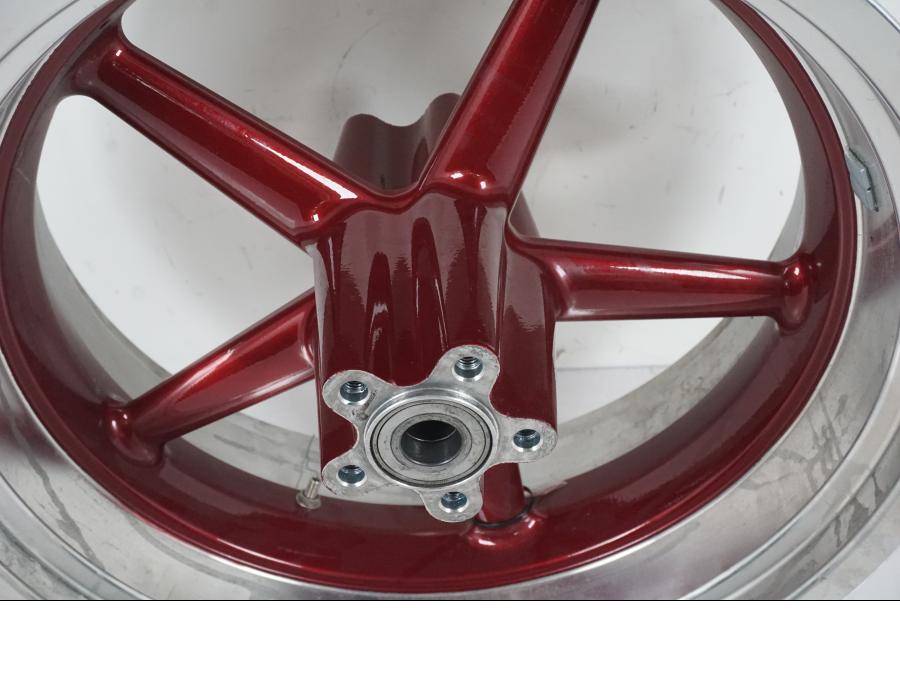 Extrabild5 på Fälg från en H-D Softail FXCW Rocker -2008 motorcykel.