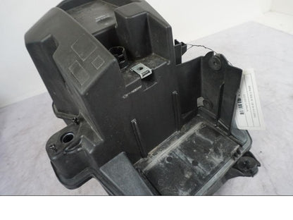 Snett uppifrån på Luftburk från en BMW F 800 R -2018 motorcykel.