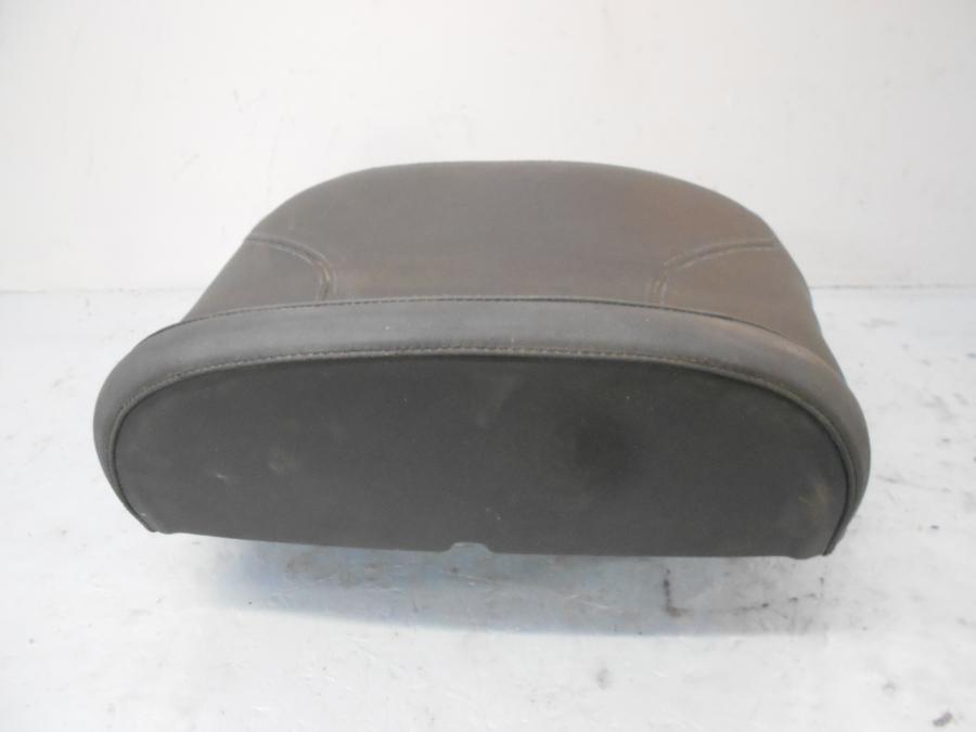 Höger sida på Sadel från en BMW K 1200 LT -2007 motorcykel.