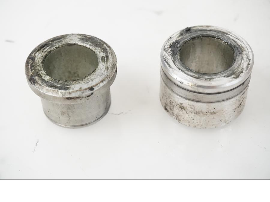 Baksidan på Axel från en Triumph Rocket III -2007 motorcykel.