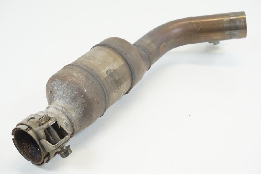 Framsidan på Mellanrör från en Yamaha FZ-6 -2007 motorcykel.