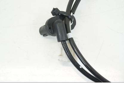 Extrabild2 på ABS givare från en Yamaha MT-09 Tracer -2021 motorcykel.