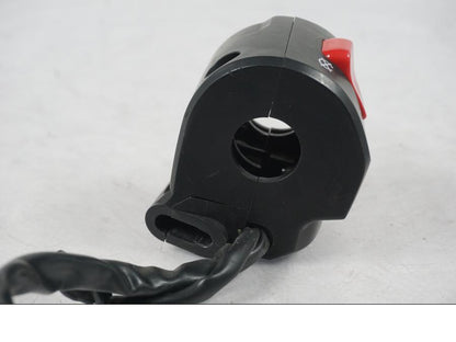 Extrabild2 på Styrelreglage från en Kawasaki ER-6N ABS -2010 motorcykel.