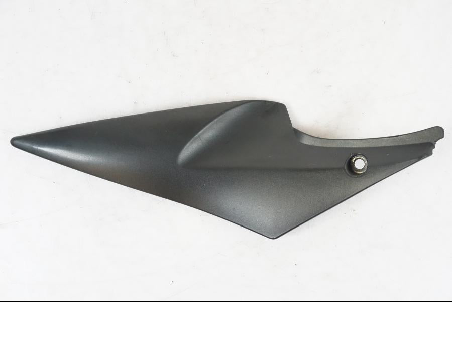 Framsidan på Sidopanel från en Suzuki GSX-R 600 -2007 motorcykel.