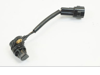 Framsidan på Kamaxelgivare från en Suzuki GSX-R 1000 -2009 motorcykel.