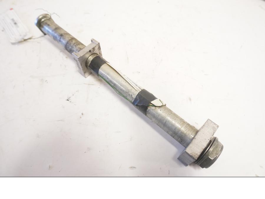 Framsidan på Axel från en Aprilia RSV 1000 -2008 motorcykel.