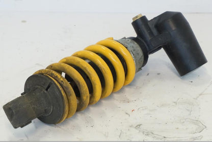 Snett uppifrån på Stötdämpare från en Honda CBR 900 RR -2001 motorcykel.